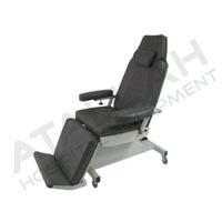 Medical Treatment Chair - Electric 1 movement