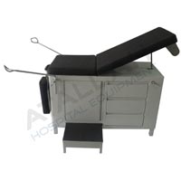 Gynecology Table - Manual with Drawers